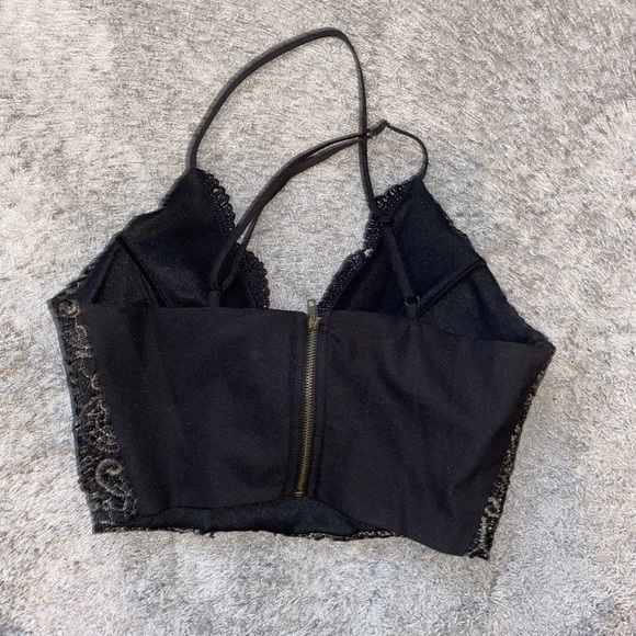 BLACK AND GOLD LACE CROP TOP🖤✨ - Picture 2 of 3